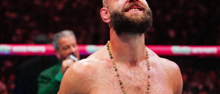Иржи Прохазка не согласился с наградой «Камбэк года» от UFC